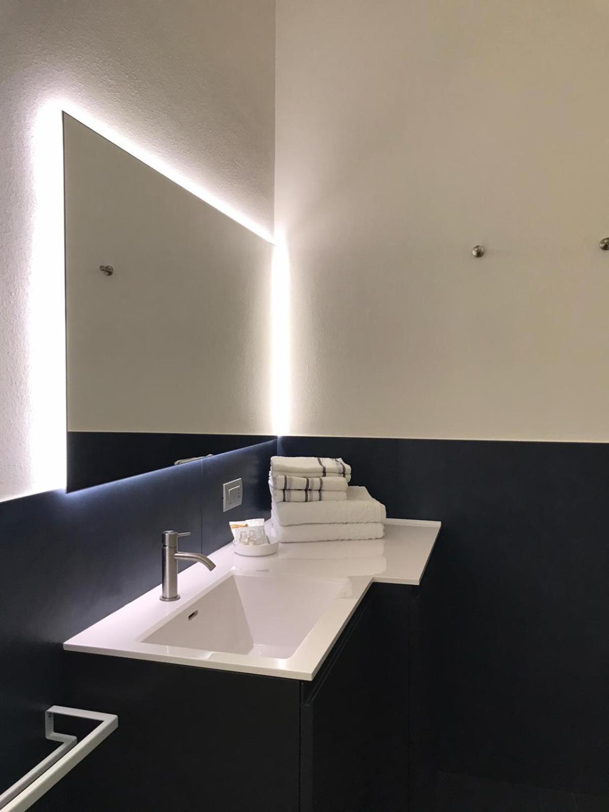 Domus Lägenhet Modena Exteriör bild