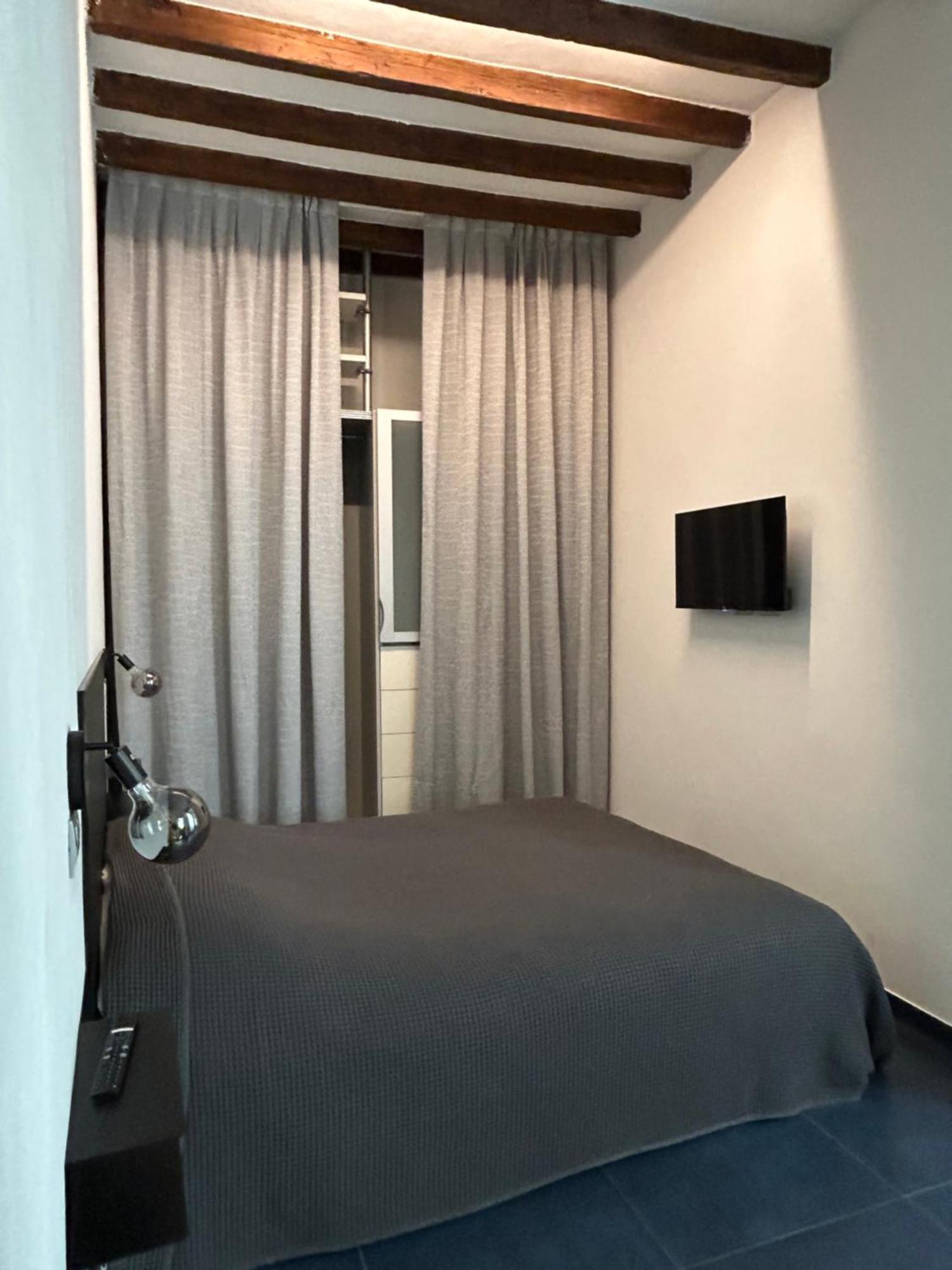 Domus Lägenhet Modena Exteriör bild